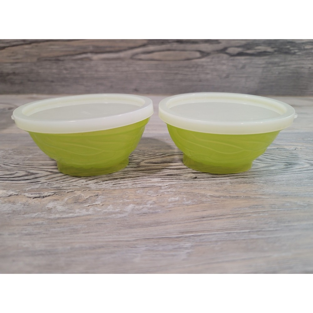 gelatin dessert brain molds set of 2 with lids. 3.5x3 2.5deep Halloween parties